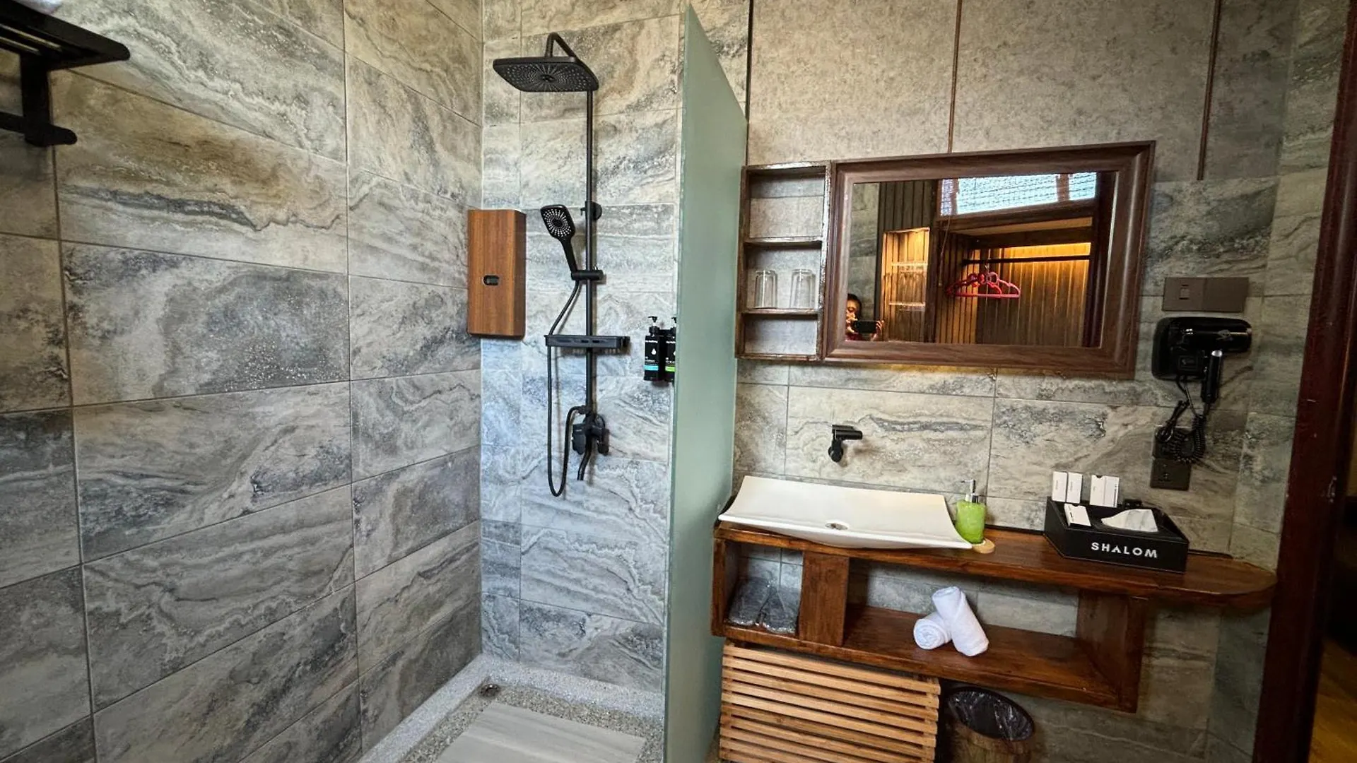 Herberg Shalom Suites Kota Kinabalu